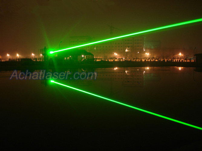 laser surpuissant