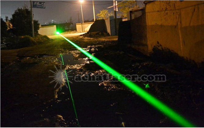 pointeur Laser vert puissant 