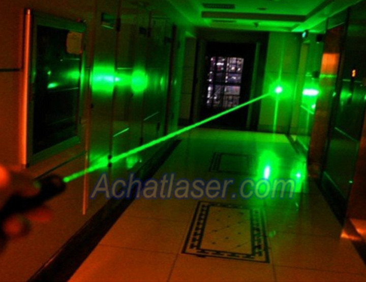300mW pointeur Laser vert haut qualité