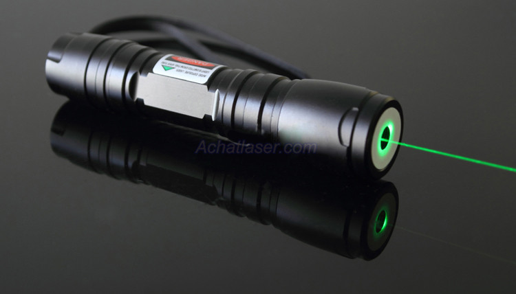 lampe torche Laser vert 100mW pas cher