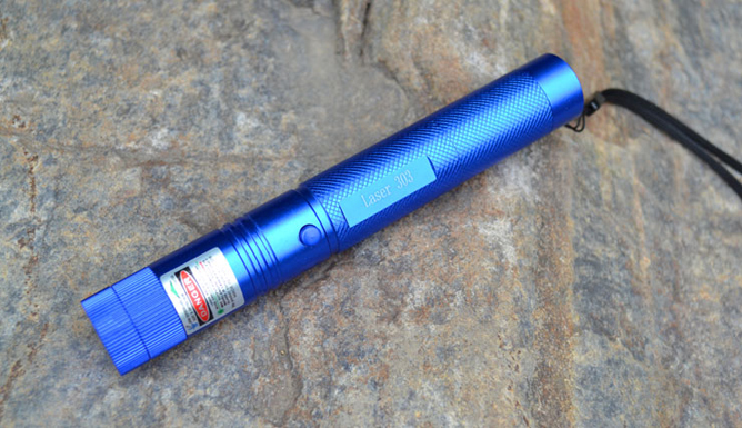 lazer puissant de 3000 mw