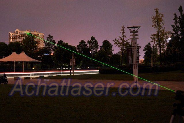 Pointeur Laser vert 10W