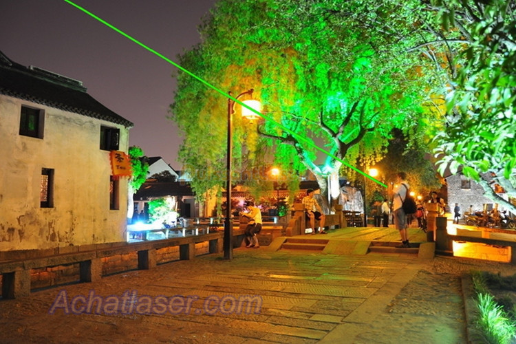 Laser 200mW vert