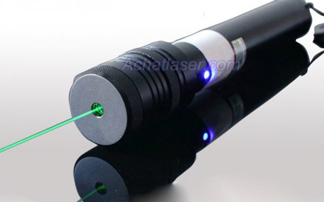 achete pointeur laser vert 50mw pas cher