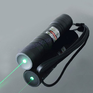 Trouver 200mw lampe de poche laser vert avec faisceau lumineux puissant