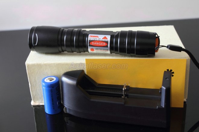 Aachete laser pointeur 200mw rouge