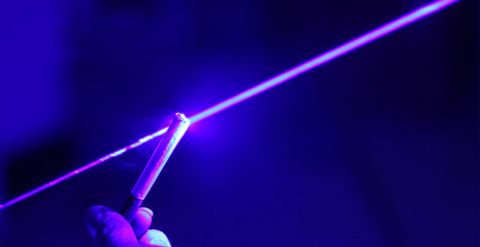 ultra puissant pointeur laser 30000mw bleu