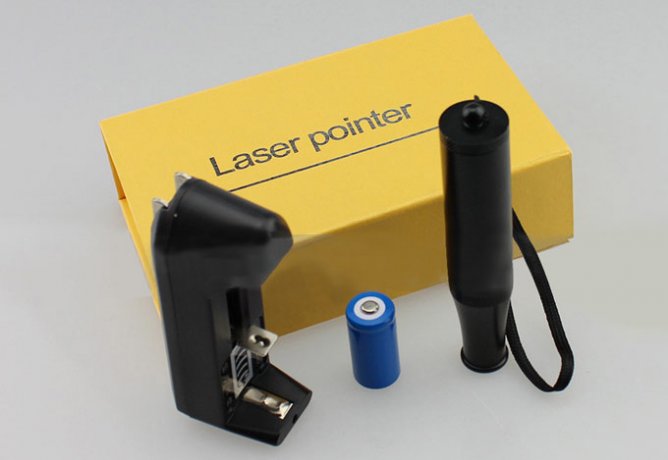 pointeur laser 450mw petit