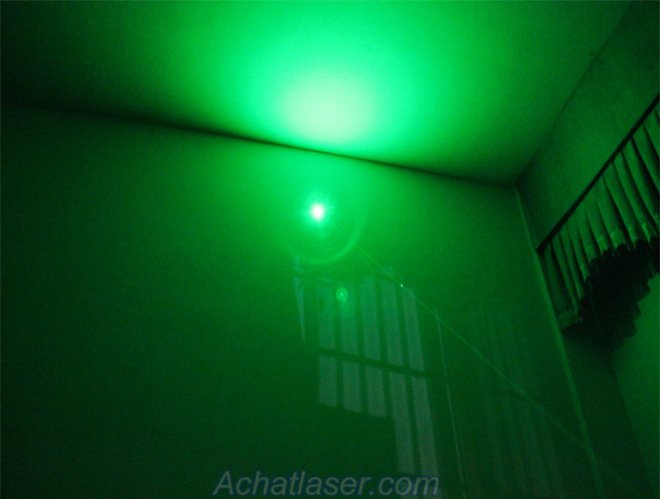 Pointeur laser vert 5 km longue distance 200mW / 100mW pour astronomie